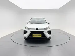 2023 Toyota Wildlander 2.0L 2WD Luxury Plus, белый — фото 2
