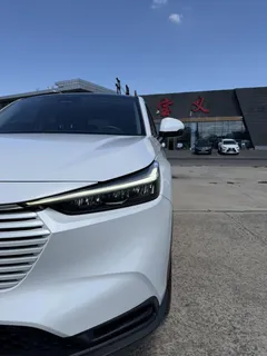 2023 Honda Vezel 1.5L CVT Pioneer, белый — фото 5