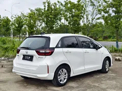 2023 Honda Fit 1.5L CVT, белый — фото 8