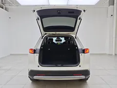 2023 Honda Vezel 1.5L CVT Elite, белый — фото 15