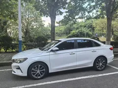 2023 Geely Emgrand 4th Gen 1.5L CVT Premium Champion, белый — фото 3