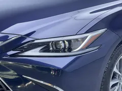 2021 Lexus ES 200 Excellence, синий — фото 18