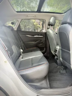 2023 Kia Seltos 1.5L IVT Luxury, белый — фото 12