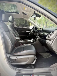 2023 Kia Seltos 1.5L IVT Luxury, белый — фото 13