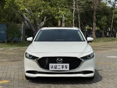 2021 Mazda Mazda3 2.0L AT, белый — фото 2