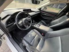 2021 Mazda Mazda3 2.0L AT, белый — фото 4