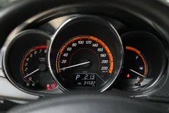 2022 Toyota Yaris L Zhixuan X 1.5L CVT Leading Plus, красный — фото 7