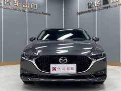 2022 Mazda Mazda3 2.0L AT — фото 2