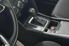 2021 Mazda CX-4 2.0L 2WD Skyactiv Vitality, красный — фото 9