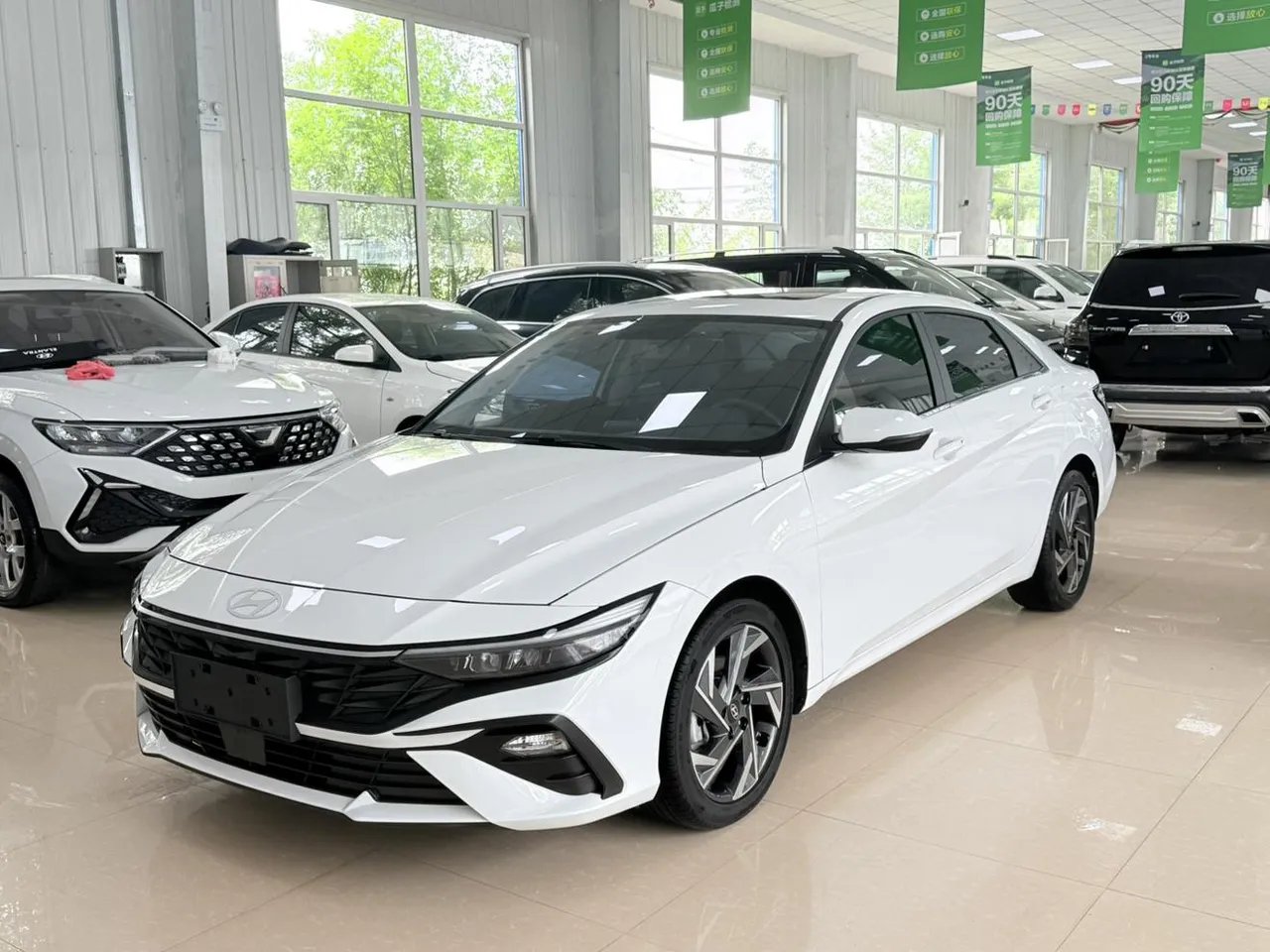 2023 Hyundai Elantra 1.5L CVT GLX Elite