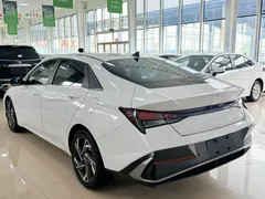 2023 Hyundai Elantra 1.5L CVT GLX Elite, белый — фото 6