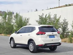2022 Nissan X-Trail 2.0L 2WD Premium, белый — фото 9
