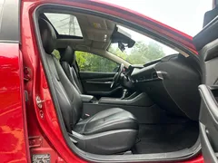 2021 Mazda Mazda3 2.0L AT, красный — фото 13