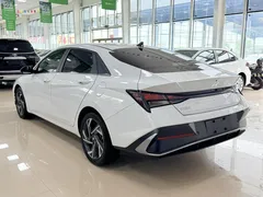 2023 Hyundai Elantra 1.5L CVT GLX Elite, белый — фото 5