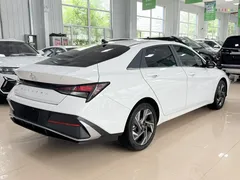 2023 Hyundai Elantra 1.5L CVT GLX Elite, белый — фото 6