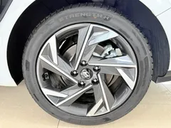 2023 Hyundai Elantra 1.5L CVT GLX Elite, белый — фото 19