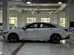 2023 Hyundai Elantra 1.5L CVT GLX Elite, белый — фото 5