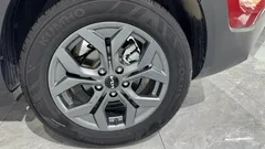 2023 Kia Seltos 1.5L IVT Luxury, красный — фото 16