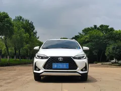 2022 Toyota Yaris L Zhixuan X 1.5L CVT Luxury Plus, белый — фото 2