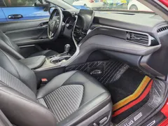 2022 Toyota Camry 2.0S Knight, красный — фото 9