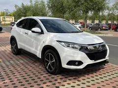2022 Honda Vezel 1.5L CVT Elite, белый — фото 3