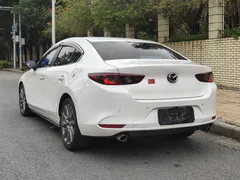 2023 Mazda Mazda3 2.0L AT, белый — фото 7