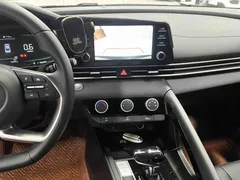 2023 Hyundai Elantra 1.5L CVT GLX Elite — фото 12