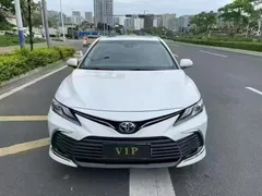 2022 Toyota Camry 2.0GVP Leading, белый — фото 2