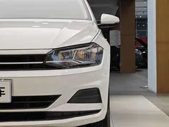 2023 Volkswagen Polo Plus 1.5L AT, белый — фото 2