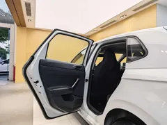 2023 Volkswagen Polo Plus 1.5L AT, белый — фото 19