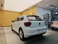 2023 Volkswagen Polo Plus 1.5L AT, белый — фото 23