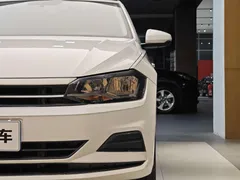 2023 Volkswagen Polo Plus 1.5L AT, белый — фото 2