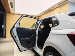 2023 Volkswagen Polo Plus 1.5L AT, белый — фото 19