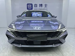 2023 Hyundai Elantra 1.5L CVT LUX Premium, синий — фото 2