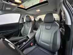 2023 Hyundai Elantra 1.5L CVT LUX Premium, синий — фото 18
