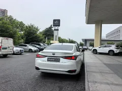2021 Lexus ES 200 Excellence, белый — фото 13