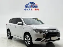2021 Mitsubishi Outlander 2.0L 2WD 5 Seats, белый — фото 3