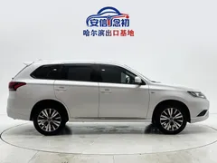 2021 Mitsubishi Outlander 2.0L 2WD 5 Seats, белый — фото 9