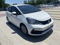 2021 Honda Fit 1.5L CVT, белый — фото 2