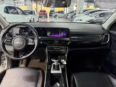 2023 Kia Seltos 1.5L IVT Premium, белый — фото 4