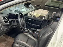 2023 Kia Seltos 1.5L IVT Premium, белый — фото 5