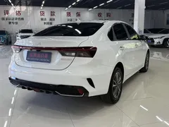 2023 Kia Cerato 1.5L IVT Luxury, белый — фото 6