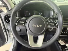 2023 Kia Cerato 1.5L IVT Luxury, белый — фото 10