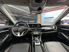2023 Kia Seltos 1.5L IVT Luxury, белый — фото 13