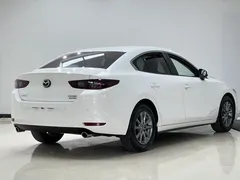 2022 Mazda Mazda3 2.0L AT, белый — фото 4