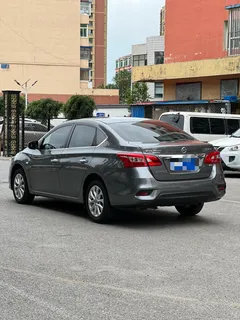 2022 Nissan Sylphy Classic 1.6 XE CVT Comfort — фото 13
