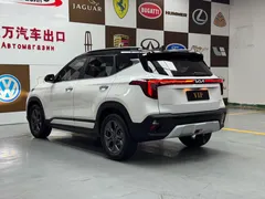 2023 Kia Seltos 1.5L IVT Luxury, белый — фото 4