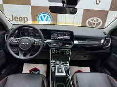 2023 Kia Seltos 1.5L IVT Luxury, белый — фото 9