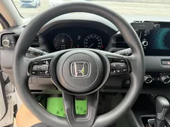 2023 Honda Vezel 1.5L CVT Tech, белый — фото 9