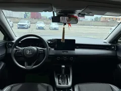 2023 Honda Vezel 1.5L CVT Tech, белый — фото 14